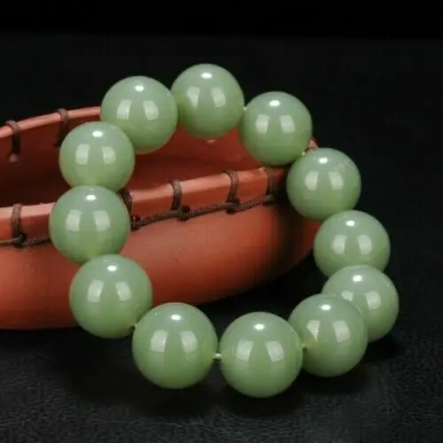 

China Hand-carved Natural Hetian Jade Hand-string Blue White Jade Balls Bracelet