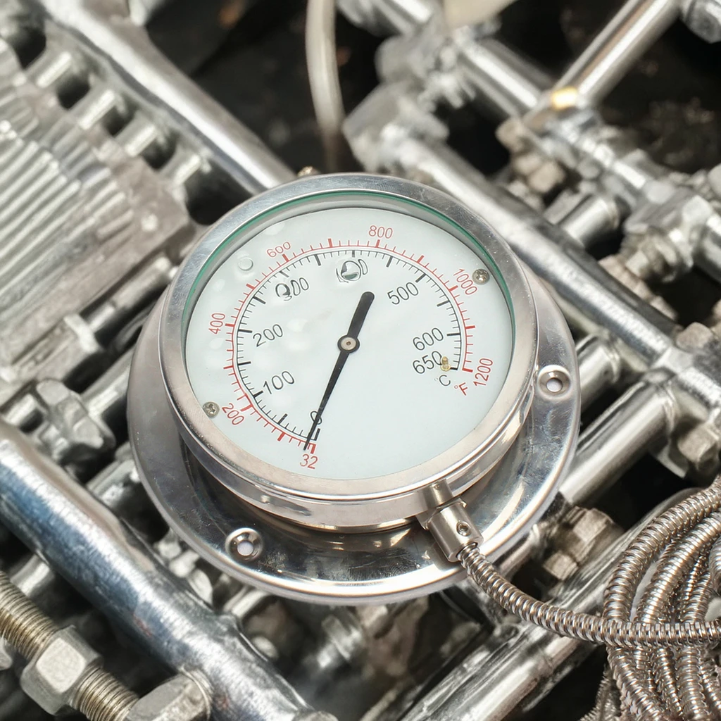 High Quality Stainless Steel 0-650 Degrees Insulated Dial Gauge Thermometer Metal Pressure Capillary Industrial Use Water Oil