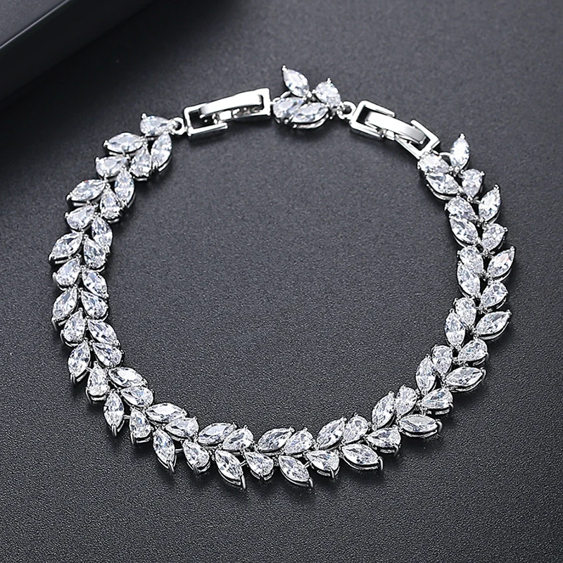 LUOTEEMI Leaf Shape CZ Bracelet Luxury Women Cubic Zircona Vintage Bride Wedding Bracelets Bangle for Women Bridal Jewelry