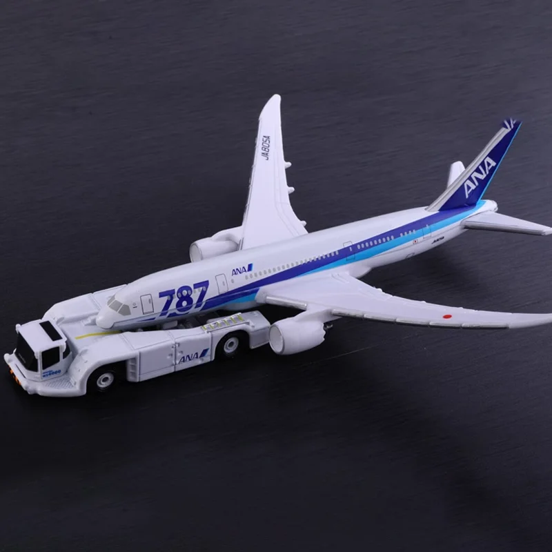 TAKARA TOMY Tomica Boeing 787 Airport Set Luggage Trailer Model ANA/JAL Alloy Toys Motor Vehicle Diecast Metal Model Kids Gifts