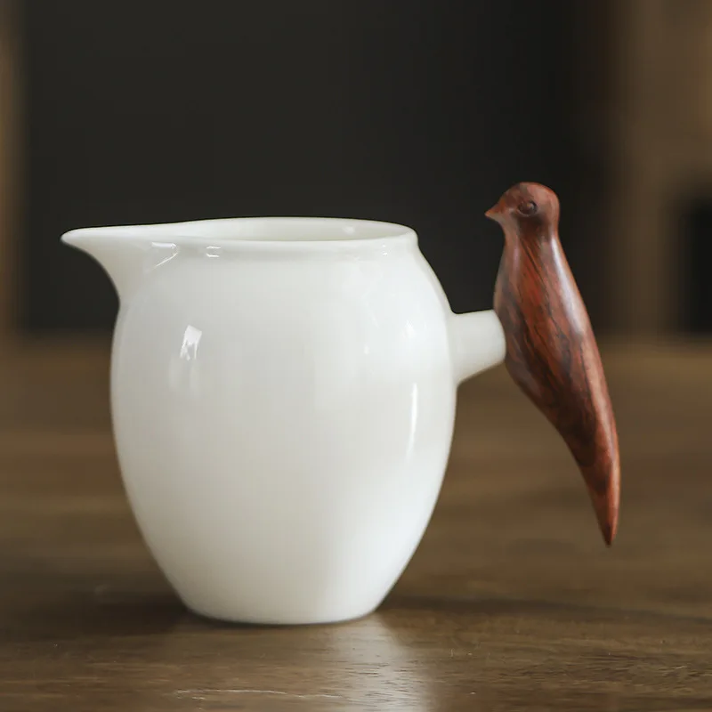 Heat-proof Handle White Ceramic Fair Pitcher Tea Sea, Practical Tea Divider, Delicate Tableware for Home Kung Fu Tea Ceremony