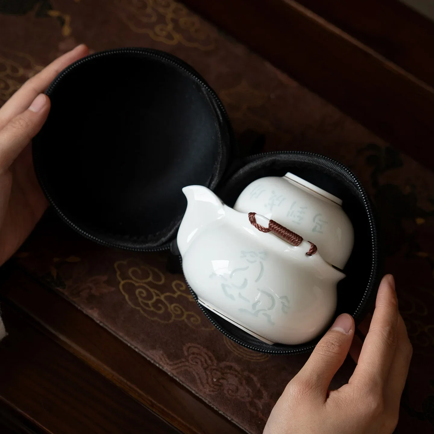 Ma Dao Chenggong Travel Tea Set Suet Fat Jade Porcelain One Pot Four Cups Portable Quick Cup White Chinese Gift Teapot Tea Cup