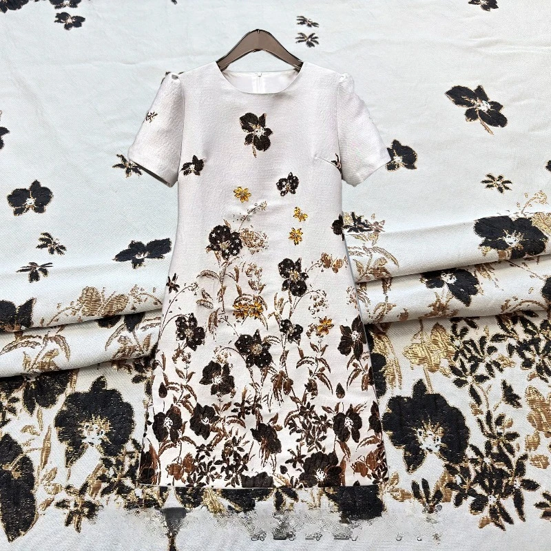 

120cm X 143cm Positioning Jacquard Fabric Vintage Style Women's Hanfu Handmade Windbreaker Dress Fabrics for Diy Sewing Cloth