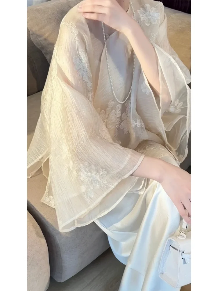 

New Chinese Zen Style Embroidered Shirt Women's Spring Summer New Fashion Sun Protection Unique Super Beautiful Trendy Top