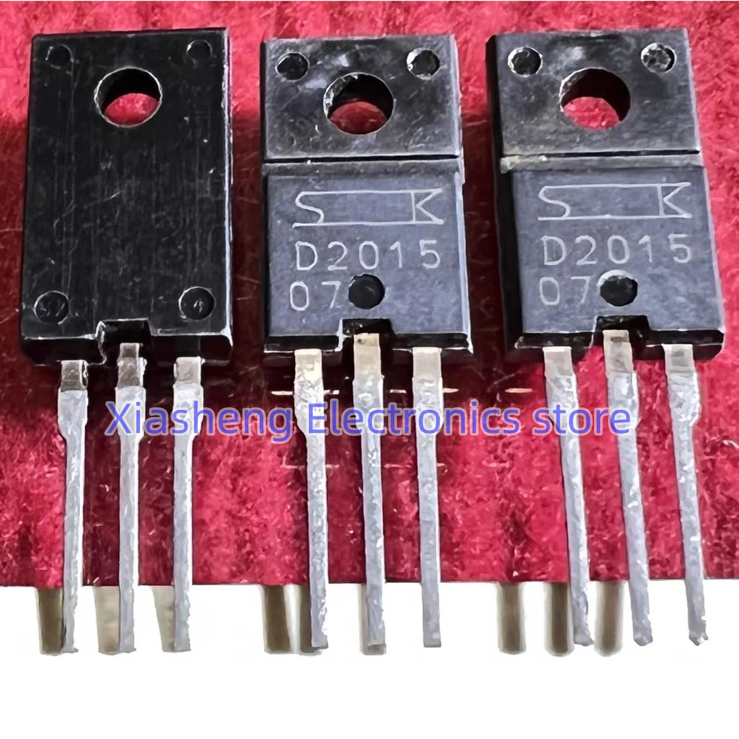

New Original 10Pcs 2SD2015 D2015 TO-220F Transistor In Stock Electronic Components Good Quality
