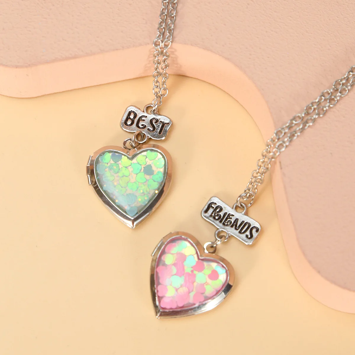 Cute Photo Box Heart Necklace for Women Fashion Heart Shaped DIY Photo Frame Pendant BFF Best Friends Jewelry Girlfriends Gifts
