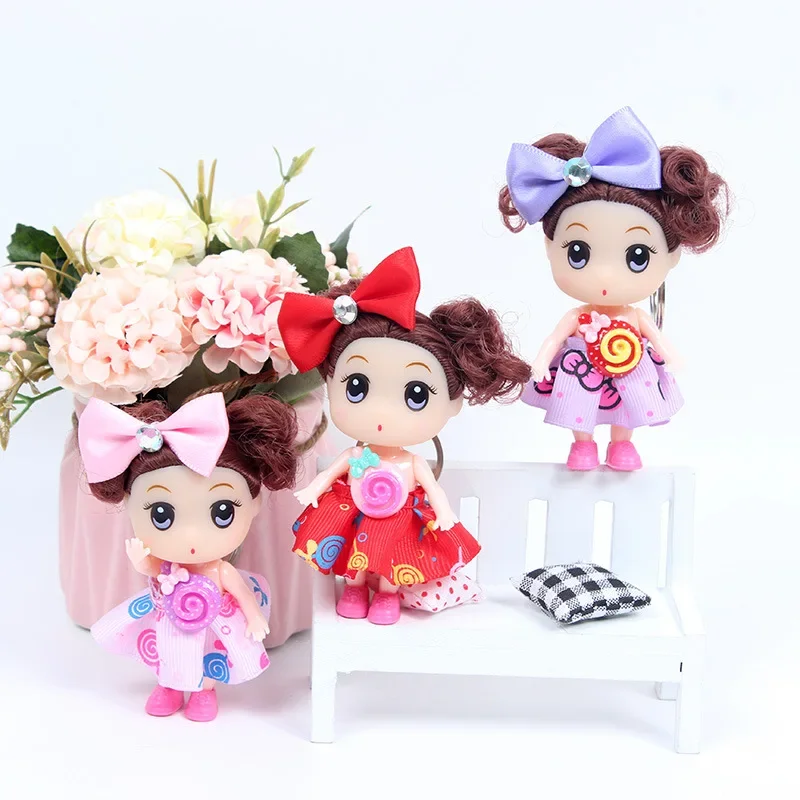 In Stock 1/5 Random Style 9cm Vinyl Doll Keychain Mini Princess Doll Pendant Kids Toy Kindergarten Gift Hot Selling Unisex