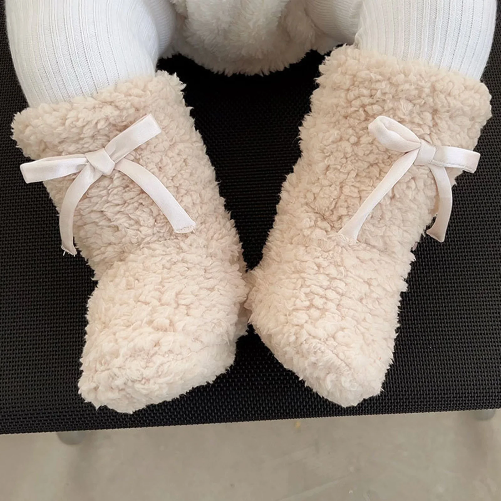 Infant Baby Girls 1 Pair Warm Fleece Slipper Socks Cute Bowknot Floor Socks for Baby Shower Holiday Birthday Gift Photography