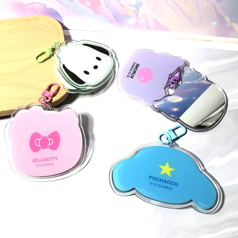 Sanrio Makeup Mirror Cute Hello Kitty Pochacco Kuromi Cinnamoroll Foldable Mirrors Keychain Bag Pendants Portable Vanity Mirrors