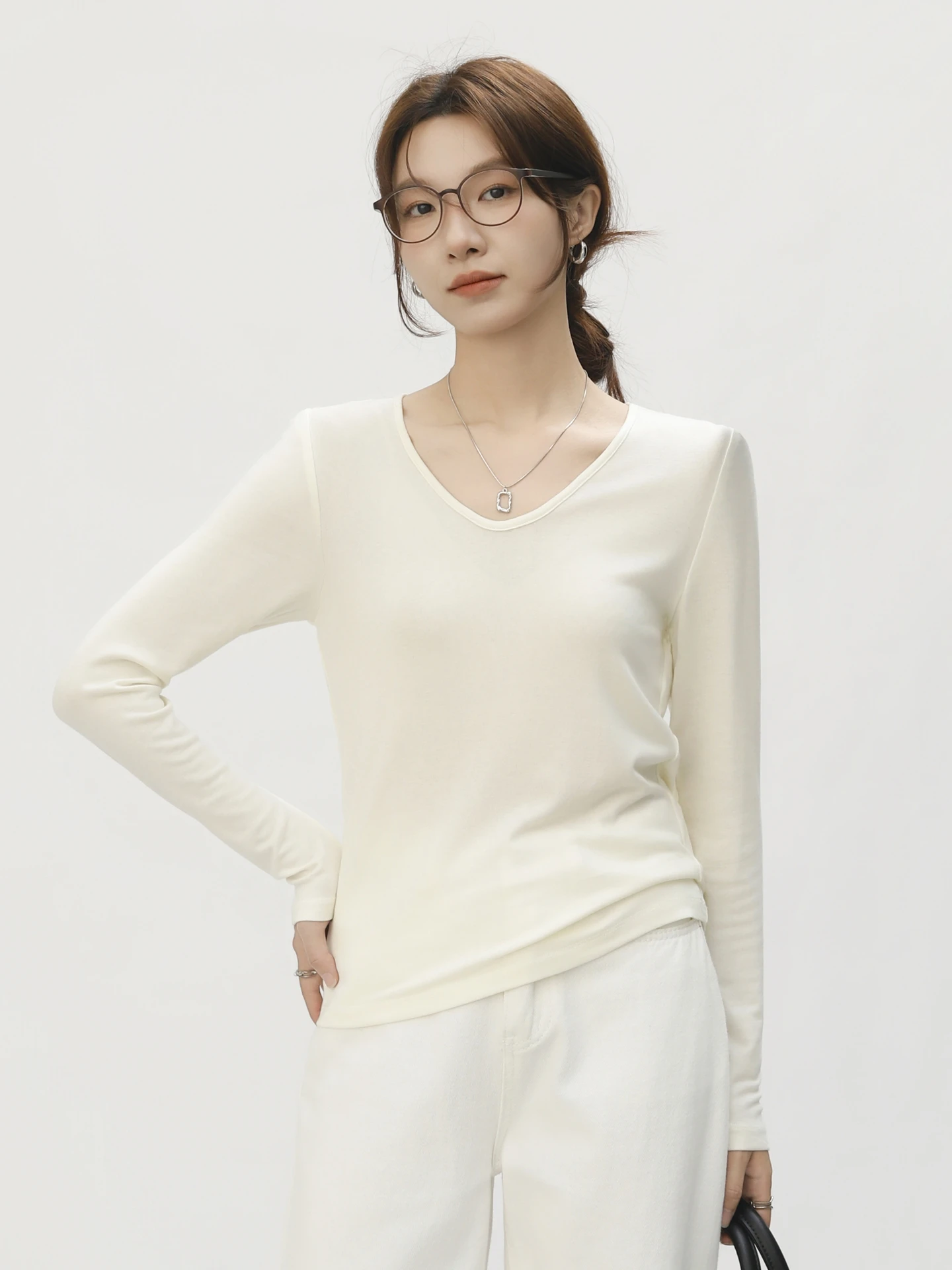 

Acetate Lyocell Wool V-Ne Long Sve Base irt Women's Slim Fit Breathable Inner Wear Top Soft Comfortable Lightweight