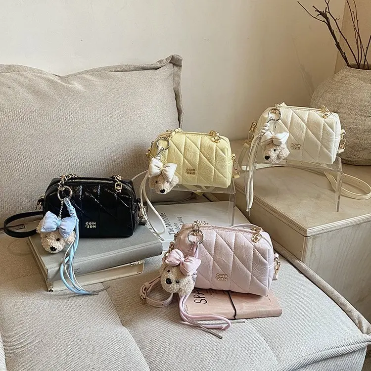 オールラウンドおむつバッグは、現代の親の収納、持ち運び、便利さのニーズを完全に満たします。