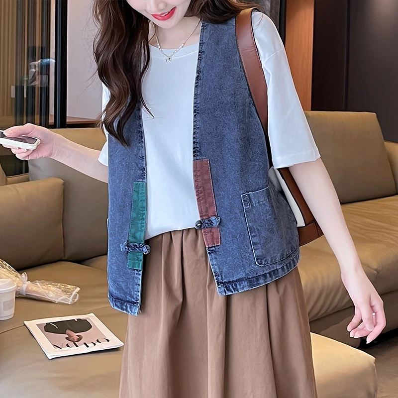 Women's Loose Fit Artistic Style Button up Denim Vest New 2026 Autumn Fashion Retro Chinese Style All-Match Top