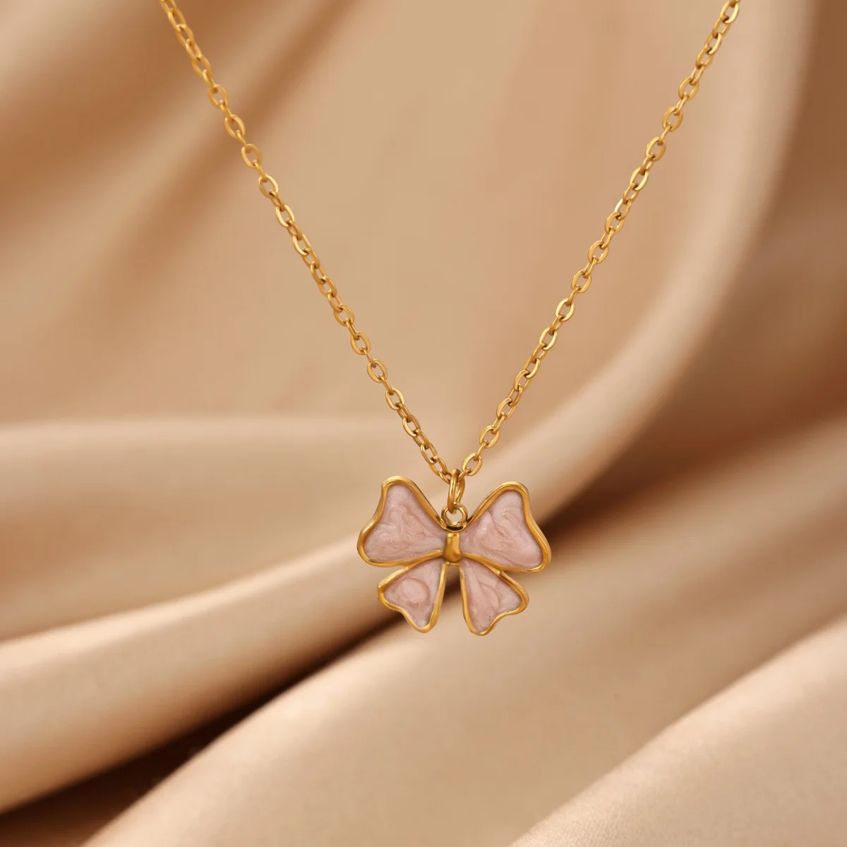 Dripping Oil Pink Bow Pendant Necklace For Women Gold Color Ribbon Bowknot Necklace Elegant Valentine's Day Christmas Jewelry