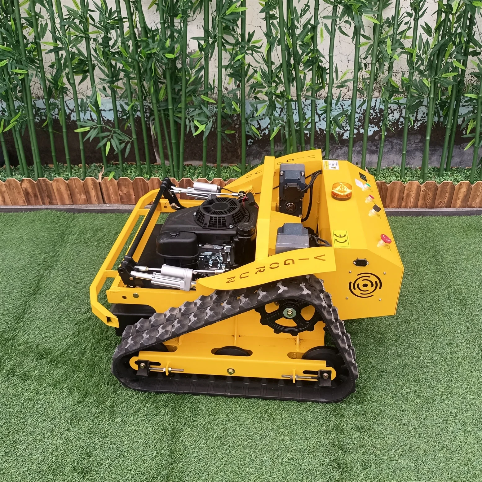 Hybrid 360 Degree Rotation Blade Rotary Wireless Garden Grass Cutting Machine