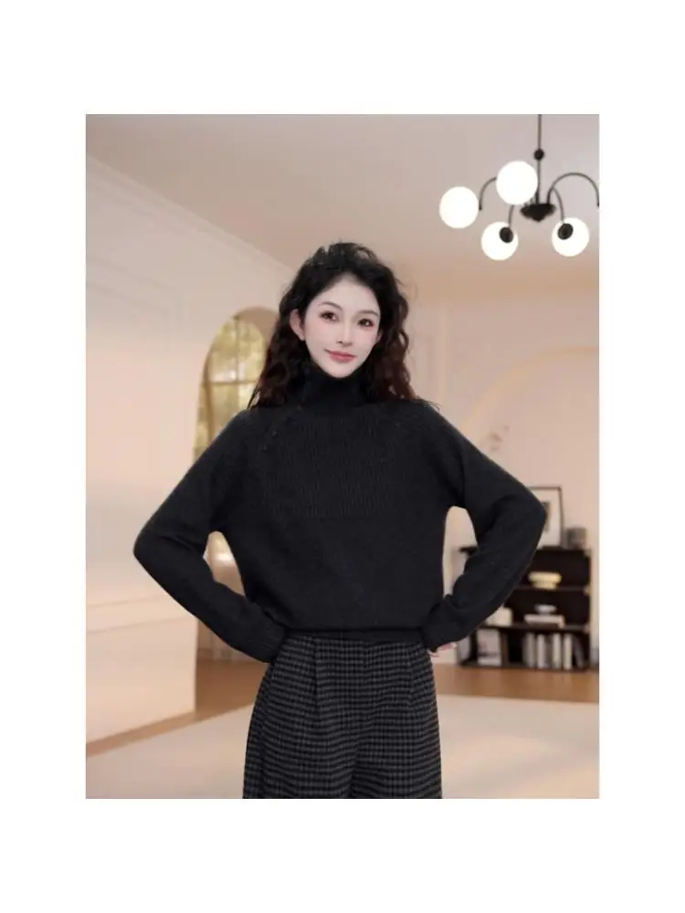 

Женский вязаный свитер с длинными рукавами, высоким воротником и косыми пуговицами, повседневный, свободного кроя, из смесовой ткани хлопка и шерсти, удобный, осенне-зимний.