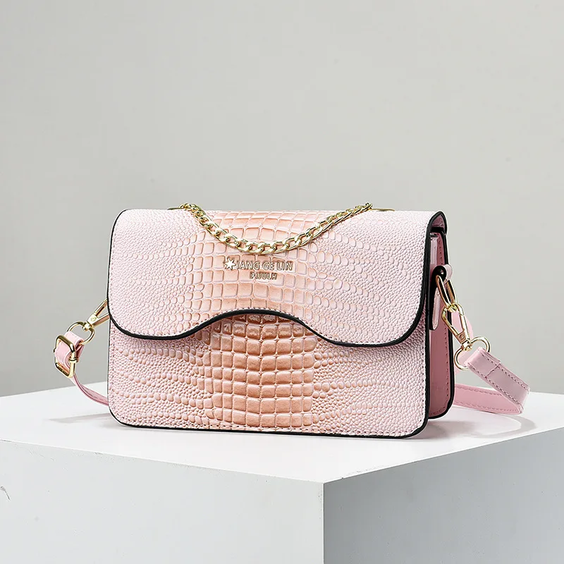 

Ladies bags 2024 New Fashion Crocodile Pattern Small Square Bag Trendy Versatile Women's Diagonal Straddle Chain Bag