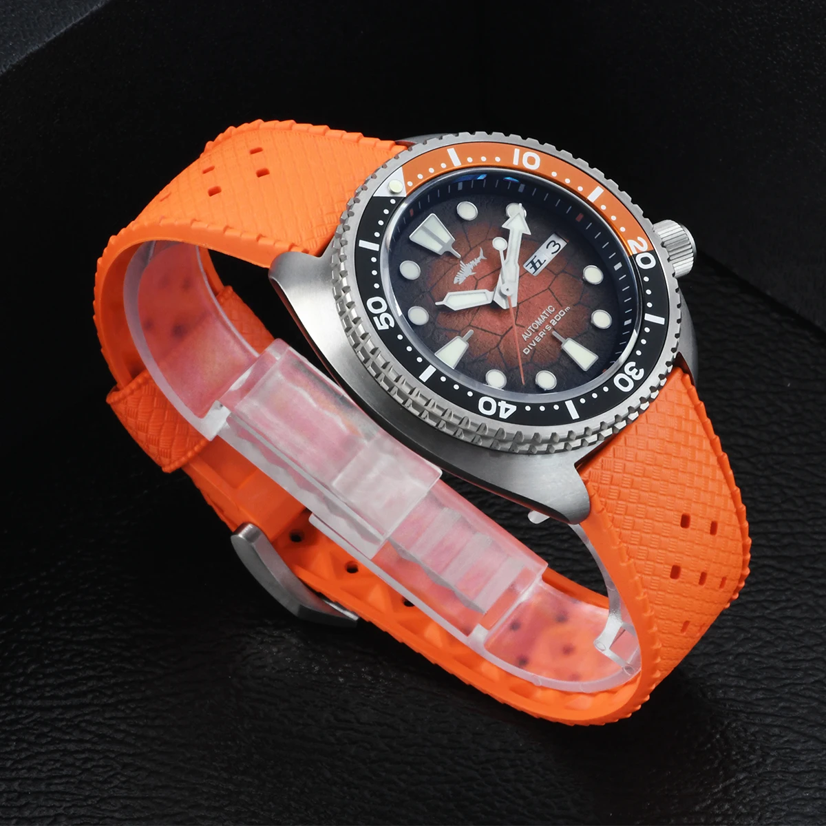 HEIMDALLR Turtle Dive Watch 45mm NH36 Day Date Automatic Mechanical Textured Dial 200M Waterproof Sapphire Crystal C3 Lume