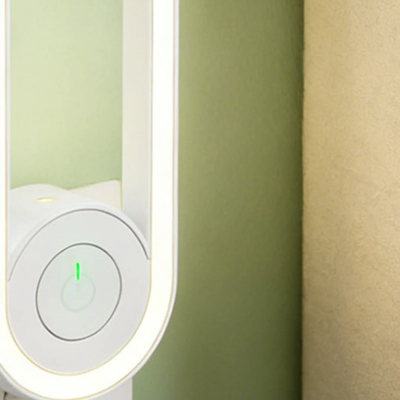 

Ультразвуковой прибор для уничтожения клещей с ночником, активируемым светом, бесшумный, безопасный для животных, для дома, ресторана, фабрики