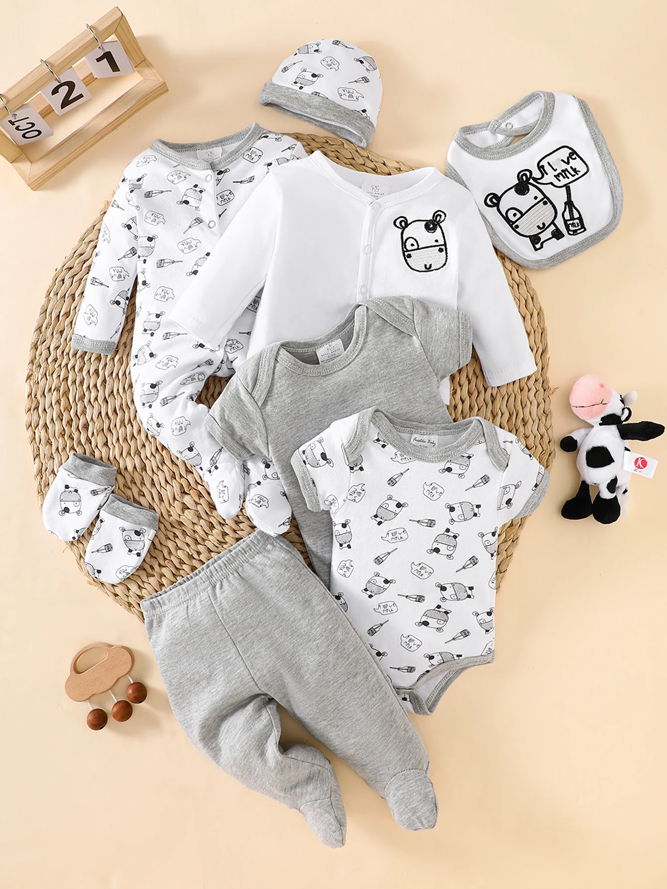 Newborn Baby 8-Piece Layette Set 100% Cotton Cute Grey Bear Print Infant Romper Bodysuit Hat Bib Outfit Soft Breathable Gift Clo