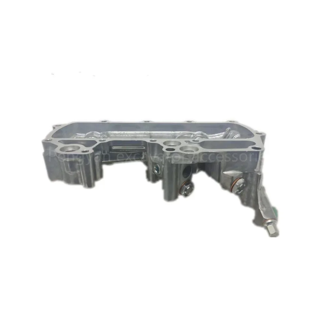 

Best sellFor 305.5 306D 307C 308D Oil Radiator 4M40 Engine Side Cover ME200523 Excavator Parts