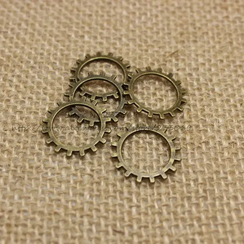 Three color Vintage Metal Alloy Machinery Gear Jewelry steampunk Charm Jewelry Findings (100 pieces/lot) 20mm  T0196