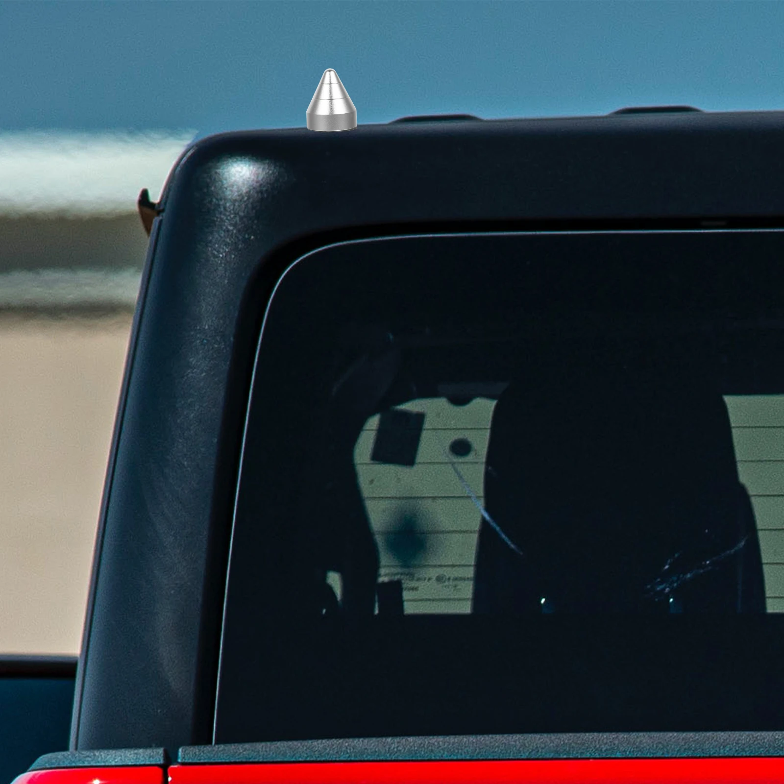 

Rear Decoration Cone Shape Tail Spike For Car Exterior Metal Bumper Guard Car Tail Decors Rear Bumper Spike Decor