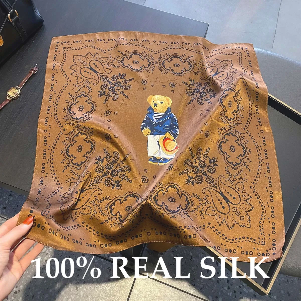 

Новый 100% натуральный шелковый шарф с модным мультяшным принтом, женский платок-бандана, шарфы 2026, пляжный хиджаб, шаль, квадратный платок на шею
