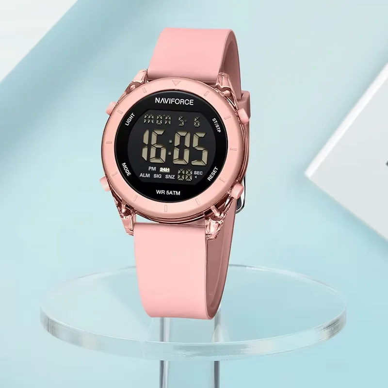 NAVIFORCE Comfortable Silicone Woman watch Waterproof LCD Display Clock Ladies Fashion Sport Electronic Wristwatches Reloj Mujer