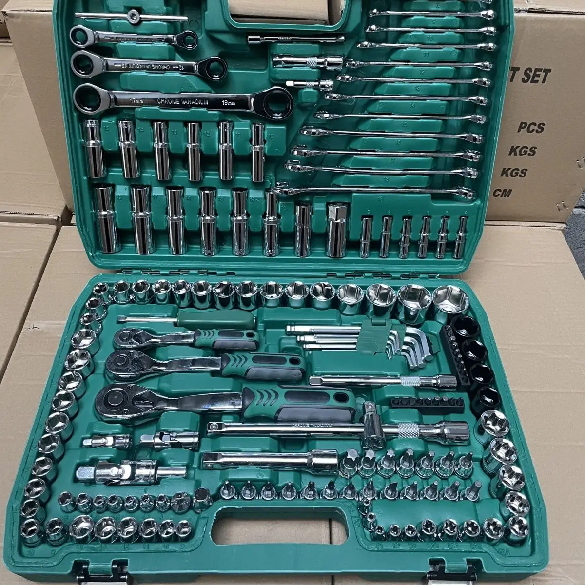 150-Piece Auto Repair Tool Set Socket Wrench Combination Tools Car Maintenance Kit Automotive Repairing Hand Tools Set