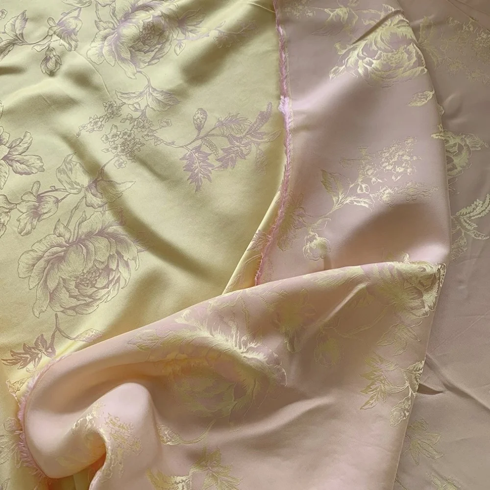 Traditional Colorful Peony Design Top Quality Comfortable Feeling Fantastic Handfeel Silk Jacquard Fabric for Women Cloth Dress