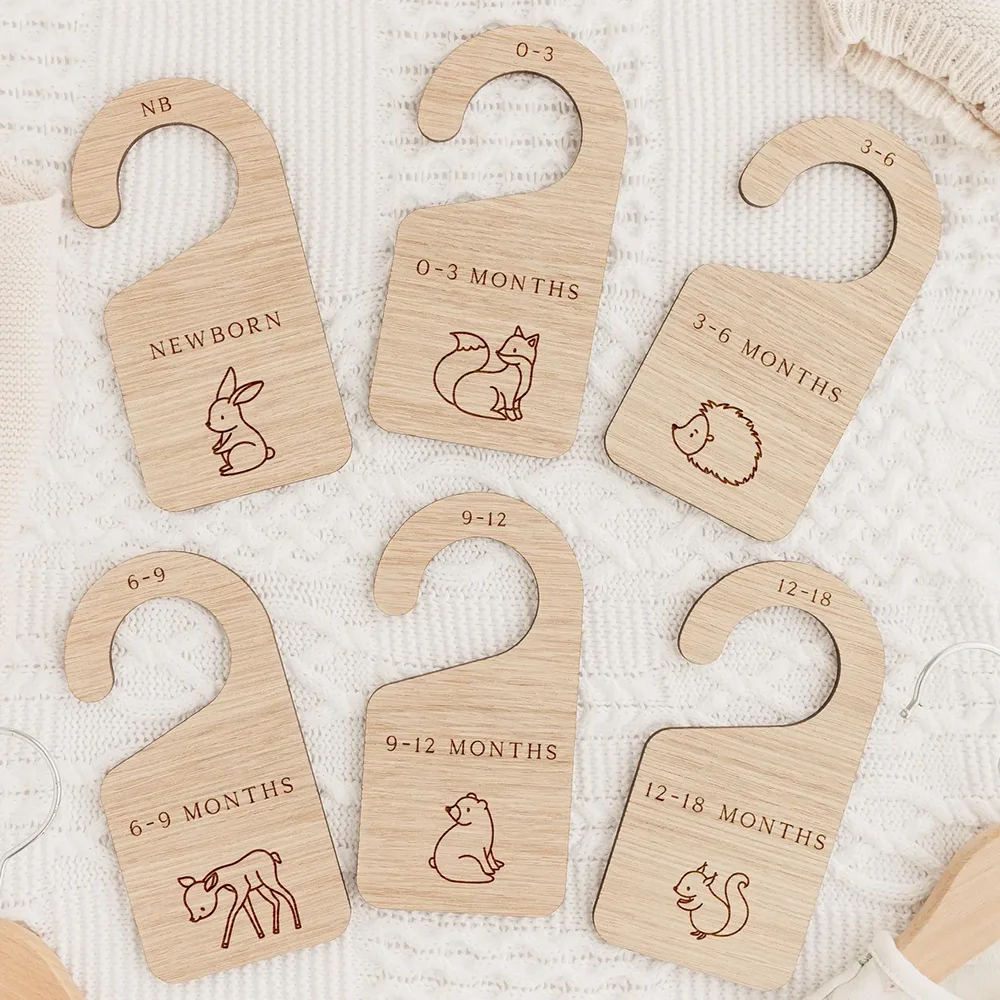 6個セット ベビーワードローブディバイダー オーシャンサファ - Baby Nursery Uniform のレビューと価格
