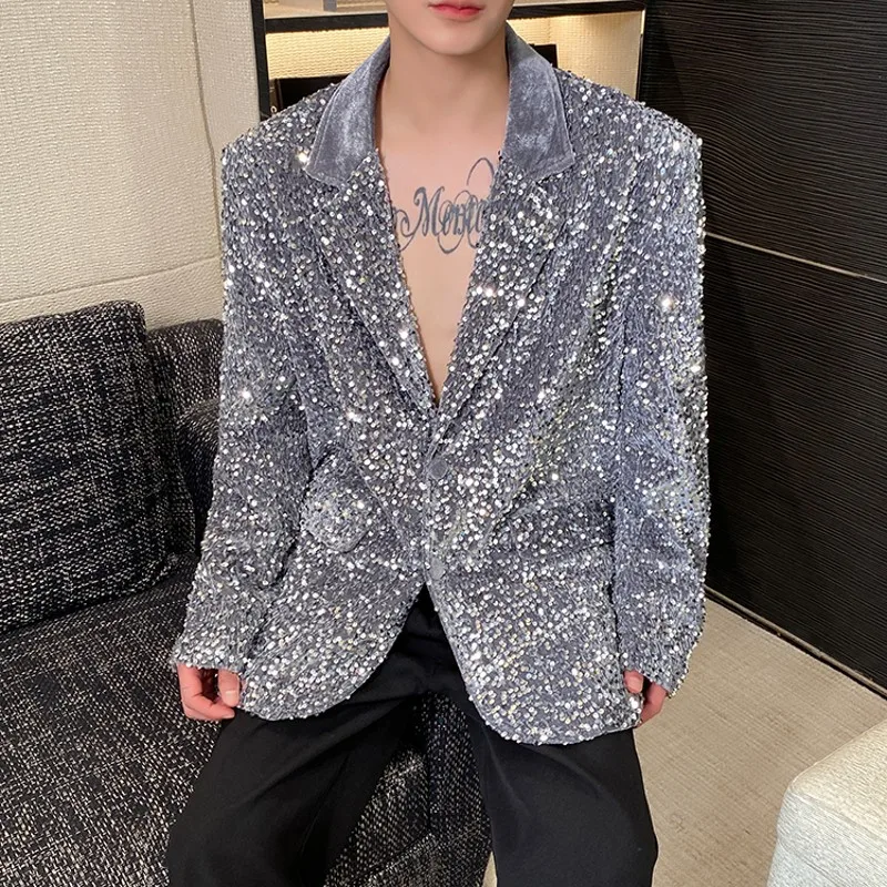 New Dazzling Sequins Blazer Jacket Men Padded Shoulder Velvet Collar Party Singer Stage Shiny Clothing Bright Suit Coat Male