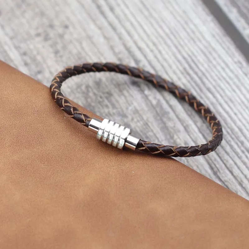 Pulseira punk de couro genuíno para homens, pulseira com fivela magnética de aço inoxidável que não desbota, pulseira de lazer, presentes para ele