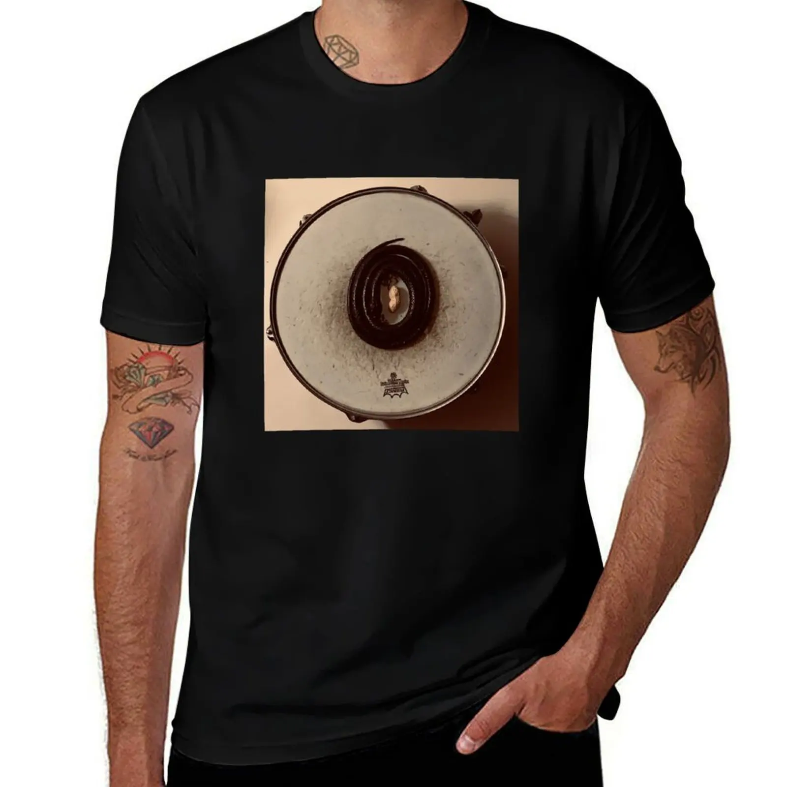 Peanut VS The Black Snake, Drumless T-Shirt Plus Size Quick Dry Sports Tee T-Shirt