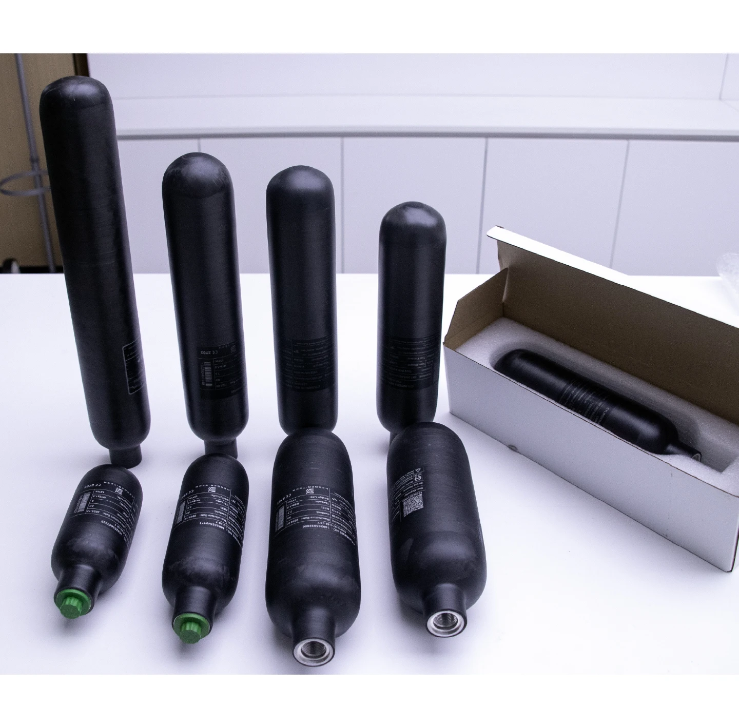 Matte new styleCarbon fiber air tank 0.22L/0.3L/0.36L/0.42L/0.5L/.6L/0.62L/700cc 4500PSI 300Bar high pressure HPA tank M18*1.5