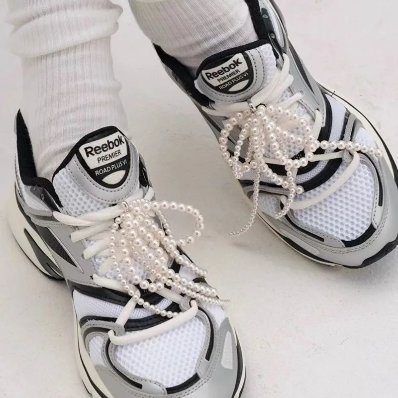 1 Pc Pearl Bow Shoe Buckle Ornaments Men Women Personality Shoelace Buckle Silver White Decorative Pendant Shoelace Accessories