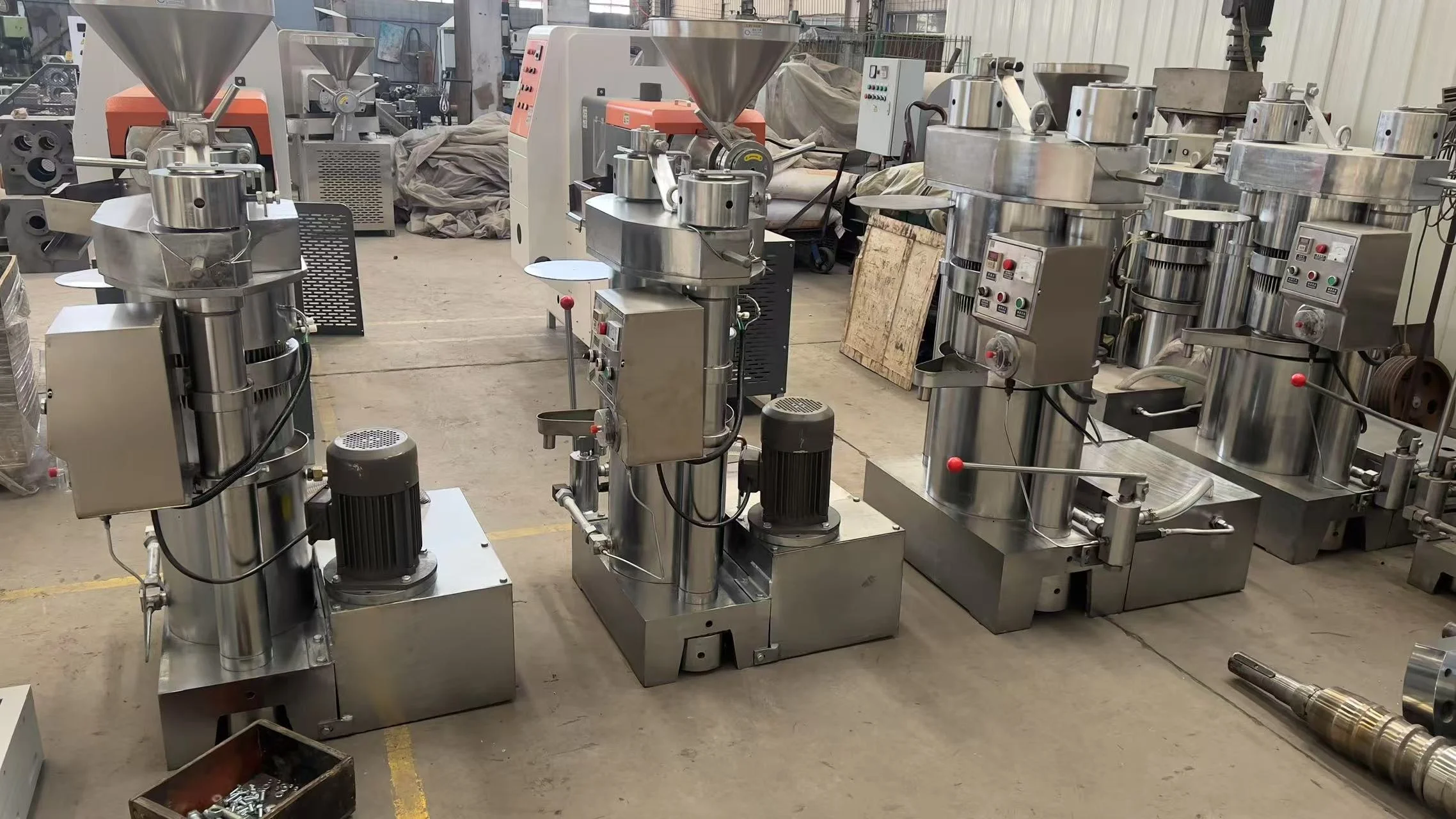 معدات معالجة كتلة الكاكاو الأوتوماتيكية معدات آلة ضغط الزيت الهيدروليكي للكاكاو