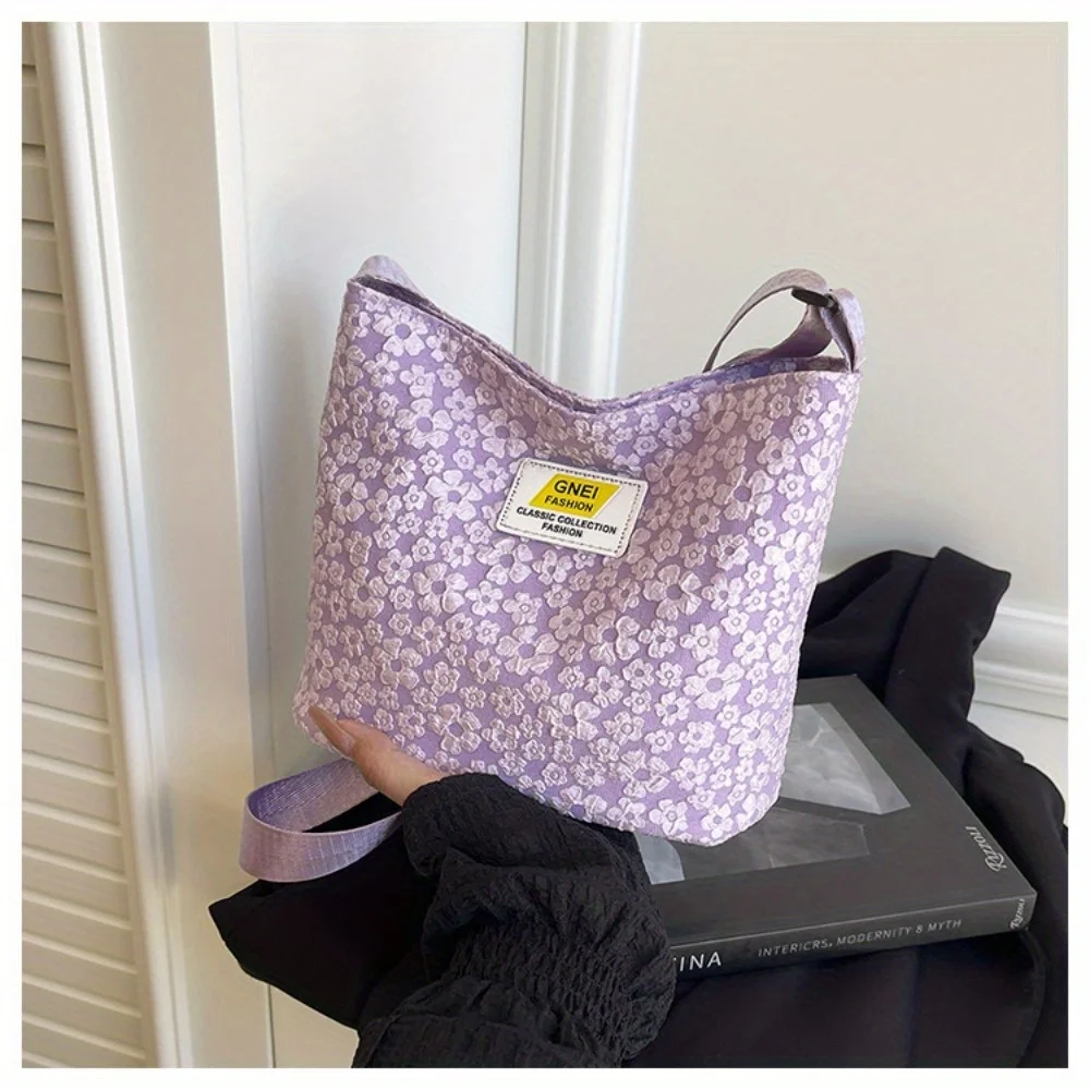 

Женская сумка из полиэстера с принтом большой вместимости, новая модная маленькая квадратная сумка для женщин, модная универсальная сумка на одно плечо