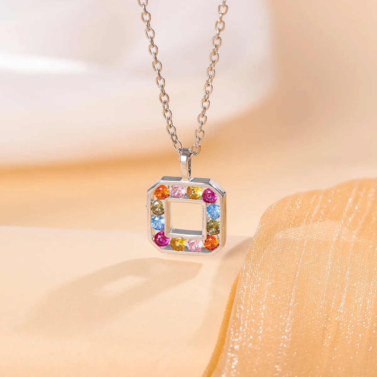 UiniTail Hot Selling New Product 925 Tibetan Silver Fashion Colorful Zircon Square Geometric Simple and Elegant Pendant Necklace