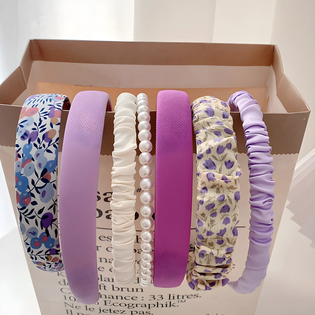 

7PCS Cute Headbands Set for Girls Women, Non Slip Pearl Headband Floral Head Bands Padded Hairbands, Purple White Headband