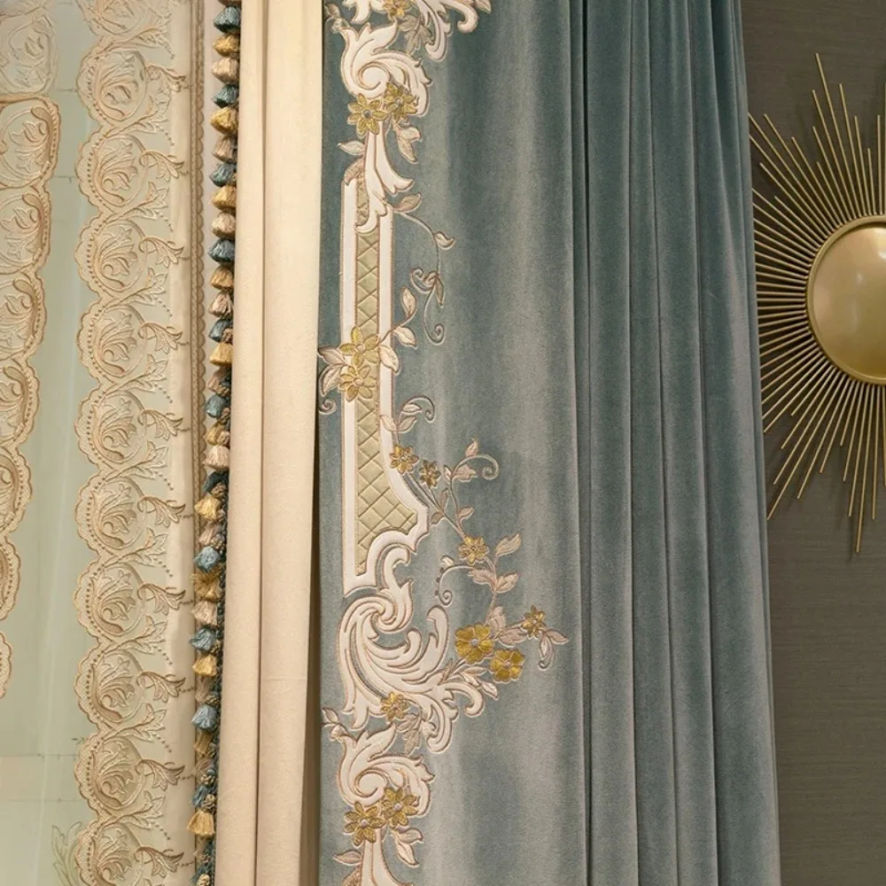 Neue französische leichte Luxus-Samt-gestickte Verdunkelungsvorhänge für Wohnzimmer, Schlafzimmer, verdickt, elegante europäische Villa, individuell