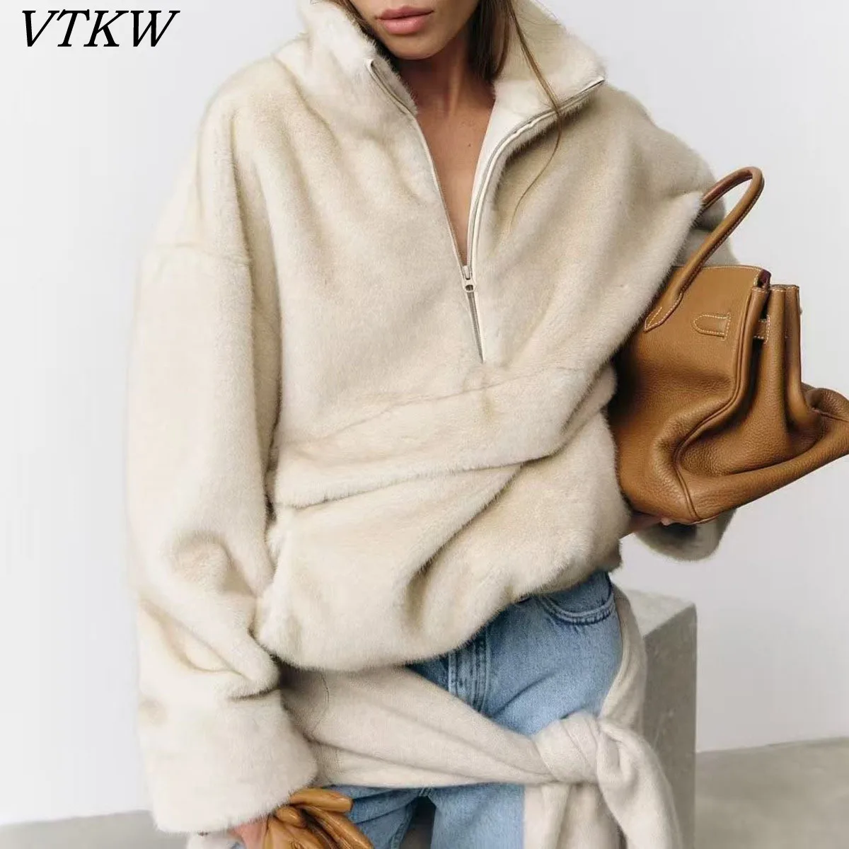 

VTKW Autumn Winter 2025 Lightweight Faux Fur Coat Slim Mid-Length Stand Collar Zipper Pockets Office Chic Designer Minimalist