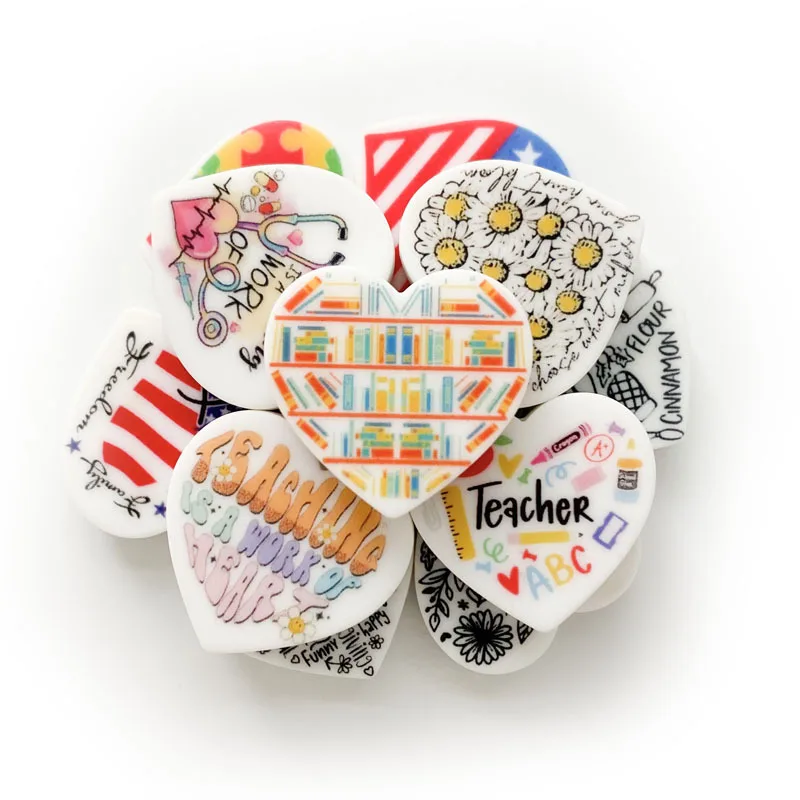 10-pz-perline-in-silicone-con-stampa-a-cuore-di-tendenza-per-gioielli-fai-da-te-all'ingrosso-per-portacarte