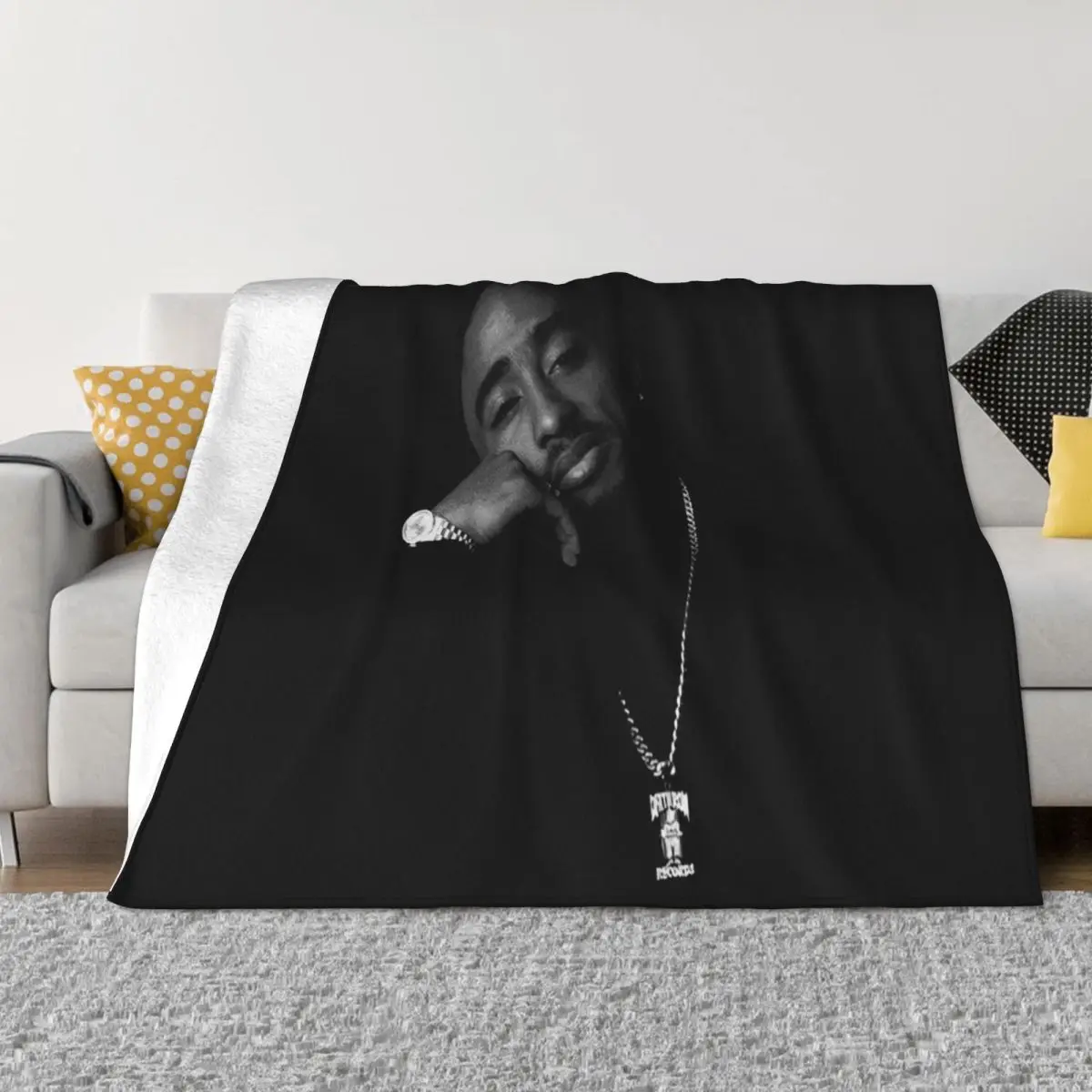 Vintage 90S Tupac Shakur Death Row Bootleg Chain Rap Hip Hop 2Pac Loose Designs Throw Blanket