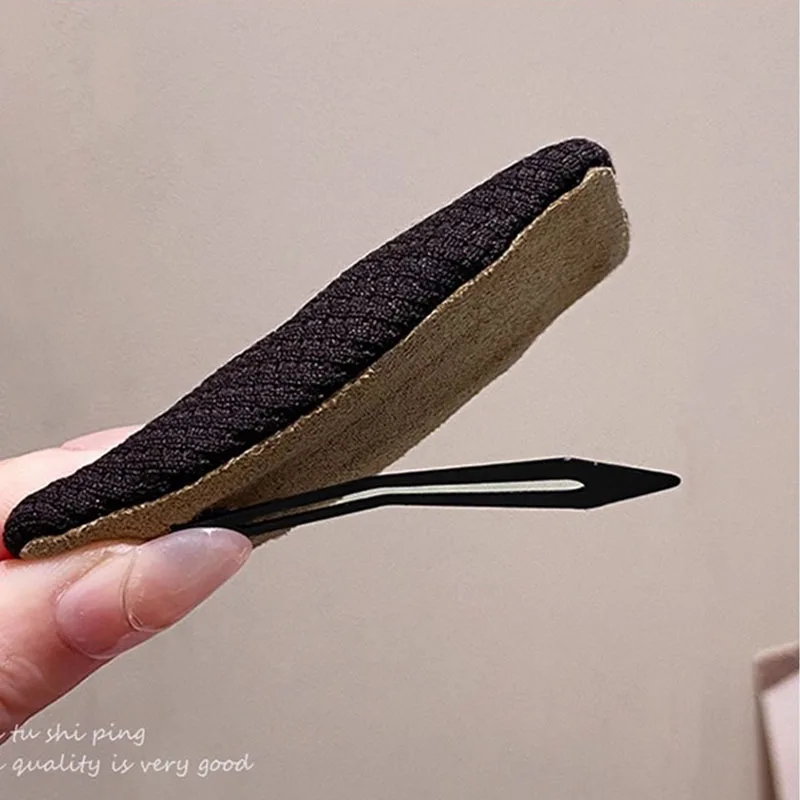 5 Stück/Set Vintage braune karierte rechteckige Haarspangen für Frauen und Mädchen, süße Haarschmuck-Haarspangen, modische Haar-Accessoires – Detail 7