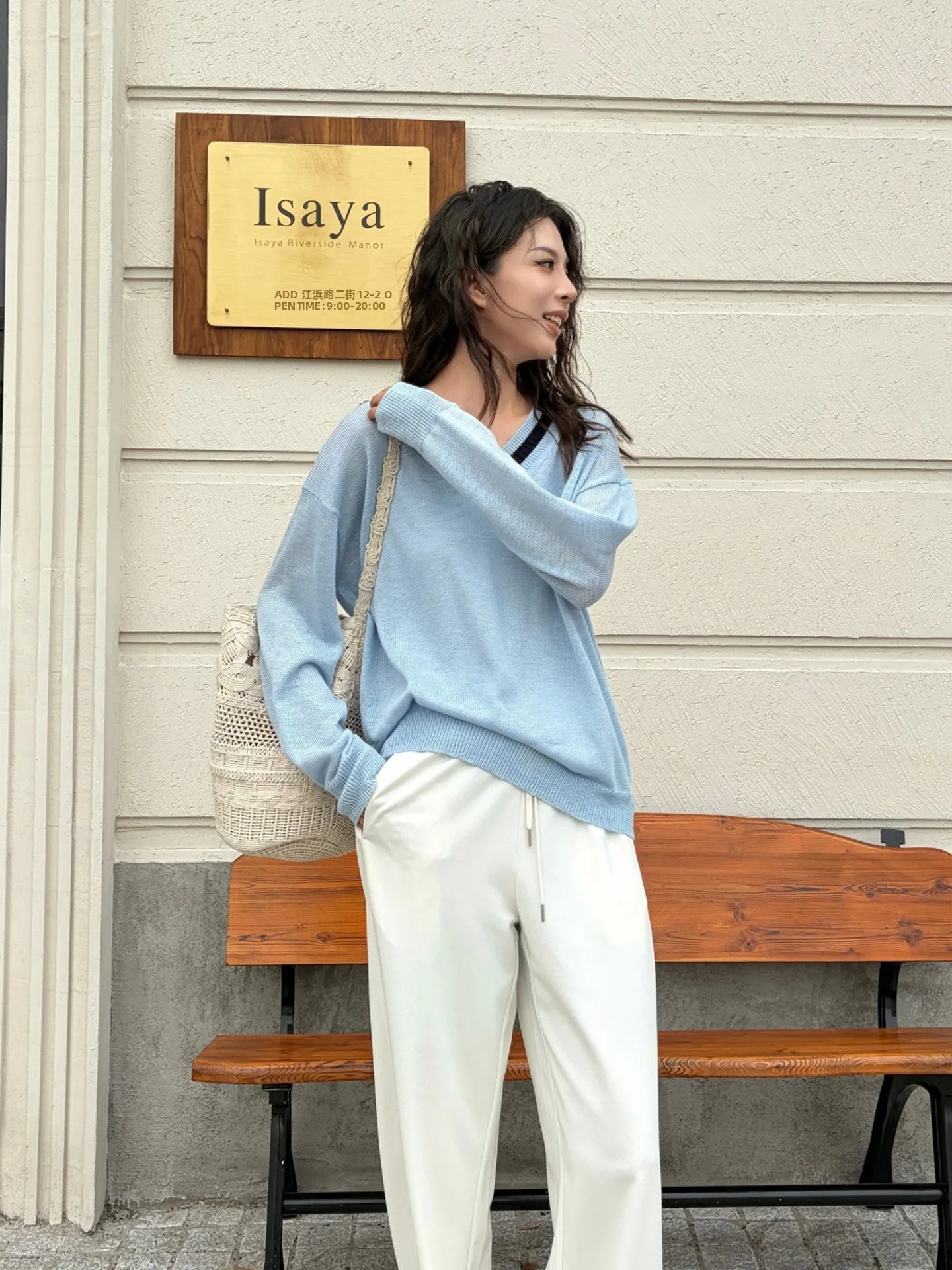 

Nana Tall Women's Loose V-neck Knitwear DMX Early Spring Color Block Casual Style Slimming Simple Artistic Style Sweater