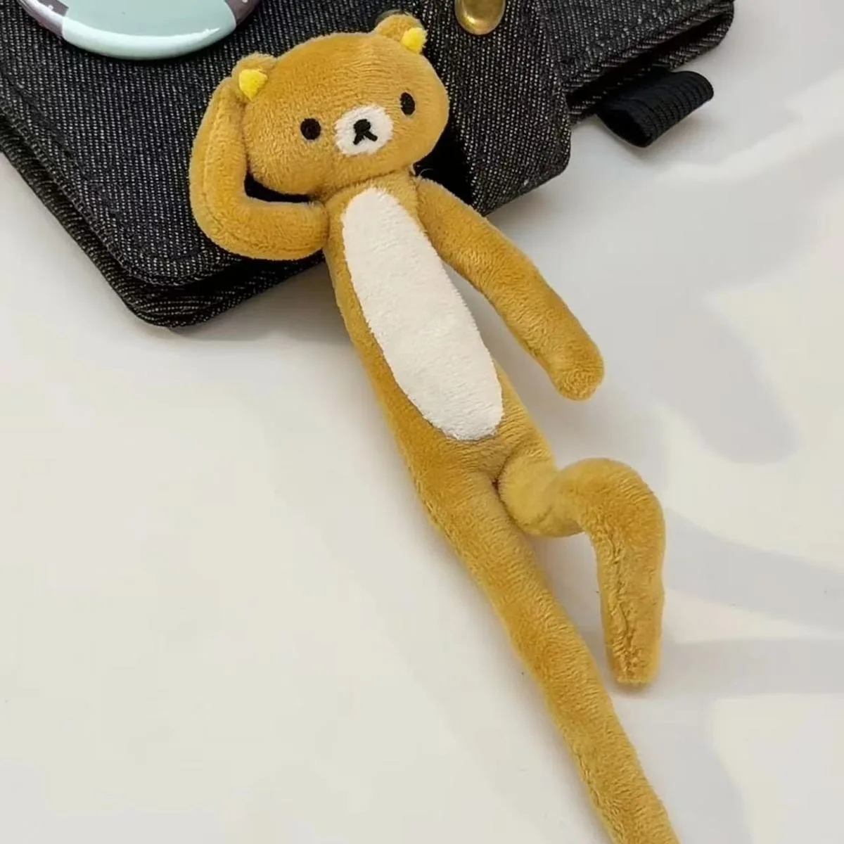 Pendentif porte-clés Rilakkuma en peluche douce, motif dessin animé, jambes longues, tendance, cadeau mignon pour femme, décoration de sac, ornement de maison, cadeaux