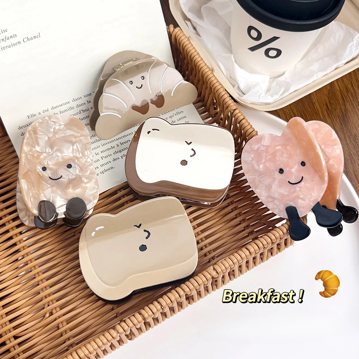 DS New Food Series Toast Croissant Hair Claw Cute Breakfast Claw Clips Acetate Crab Hair Clips for Women Girls Hair Accessories