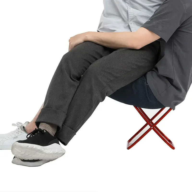 KORAMAN-Tabouret de camp pliant rouge, mini chaise portable ultralégère pour le camping, la pêche, la randonnée, le jardinage, la plage et l'extérieur pour les enfants