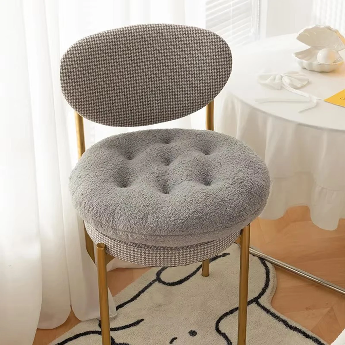 Luxury Round Plush Warm Chair Cushions Dining Chair Cushions Soft Mats Anti-Slip Suitable For Home Decoration